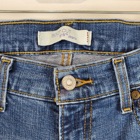 Vintage Levis 515 Womens Bootcut Jeans 8 Long 34" Inseam Blue Denim Mid Rise Y2K - Picture 4 of 11